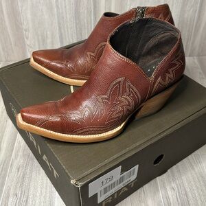 Jolene western ariat boot